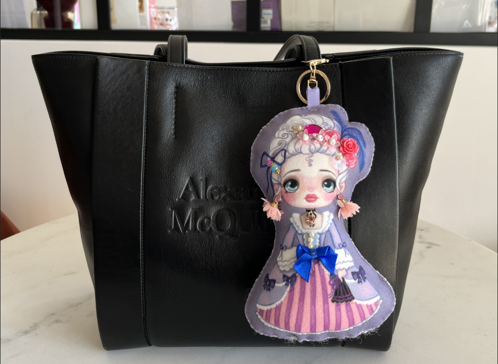 Sew your Leeloo's Doll Bag Charm