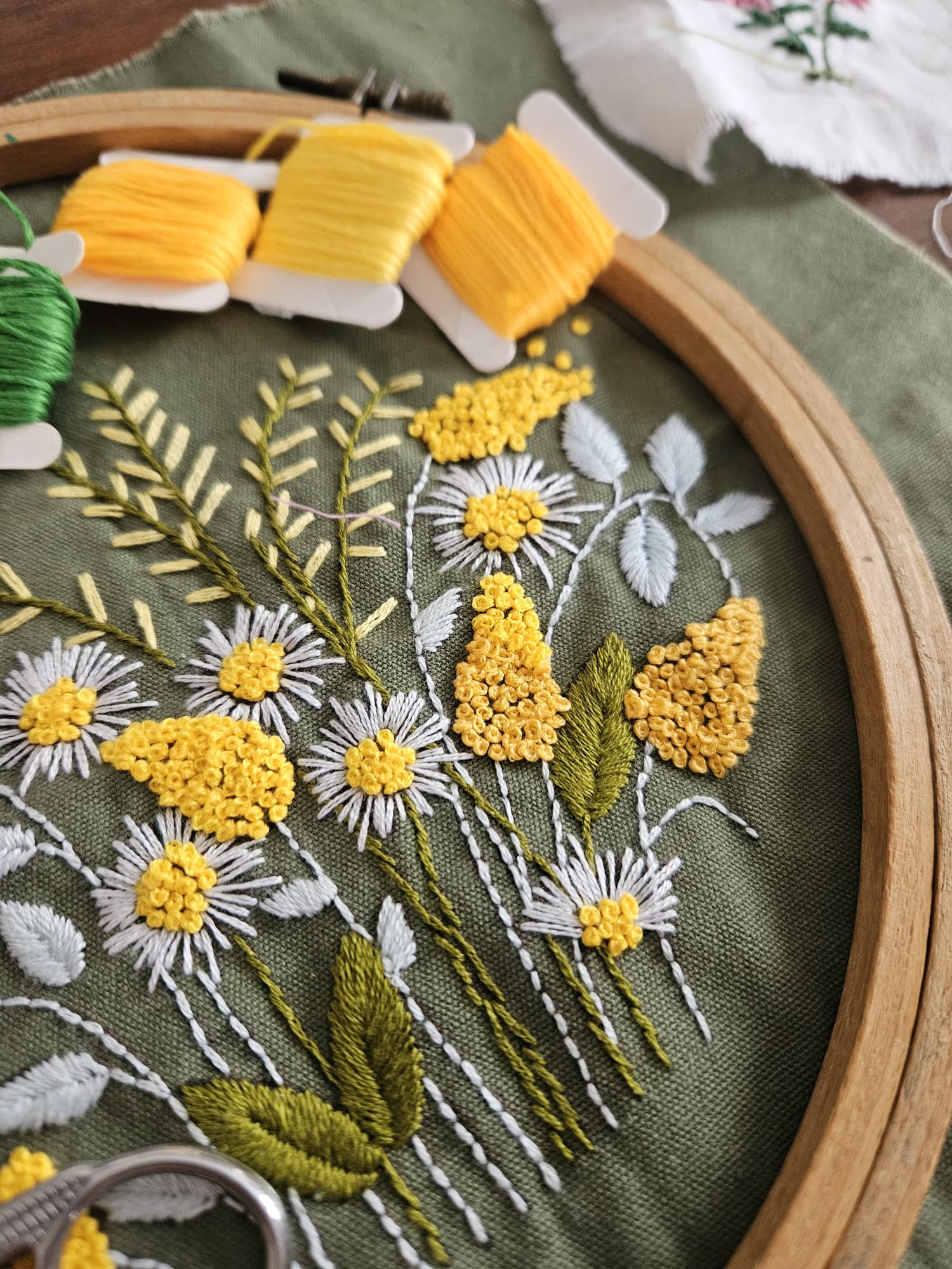 CORSO BASE EMBROIDERY MODERNO