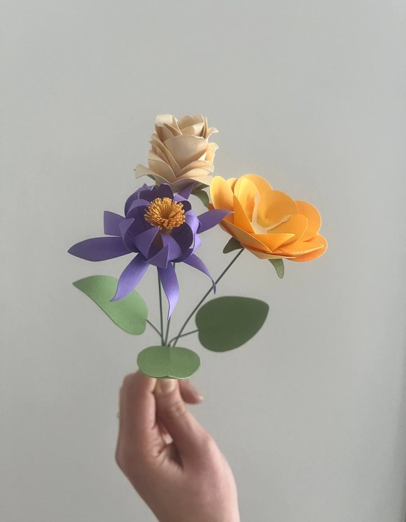 Fantasia di fiori di carta