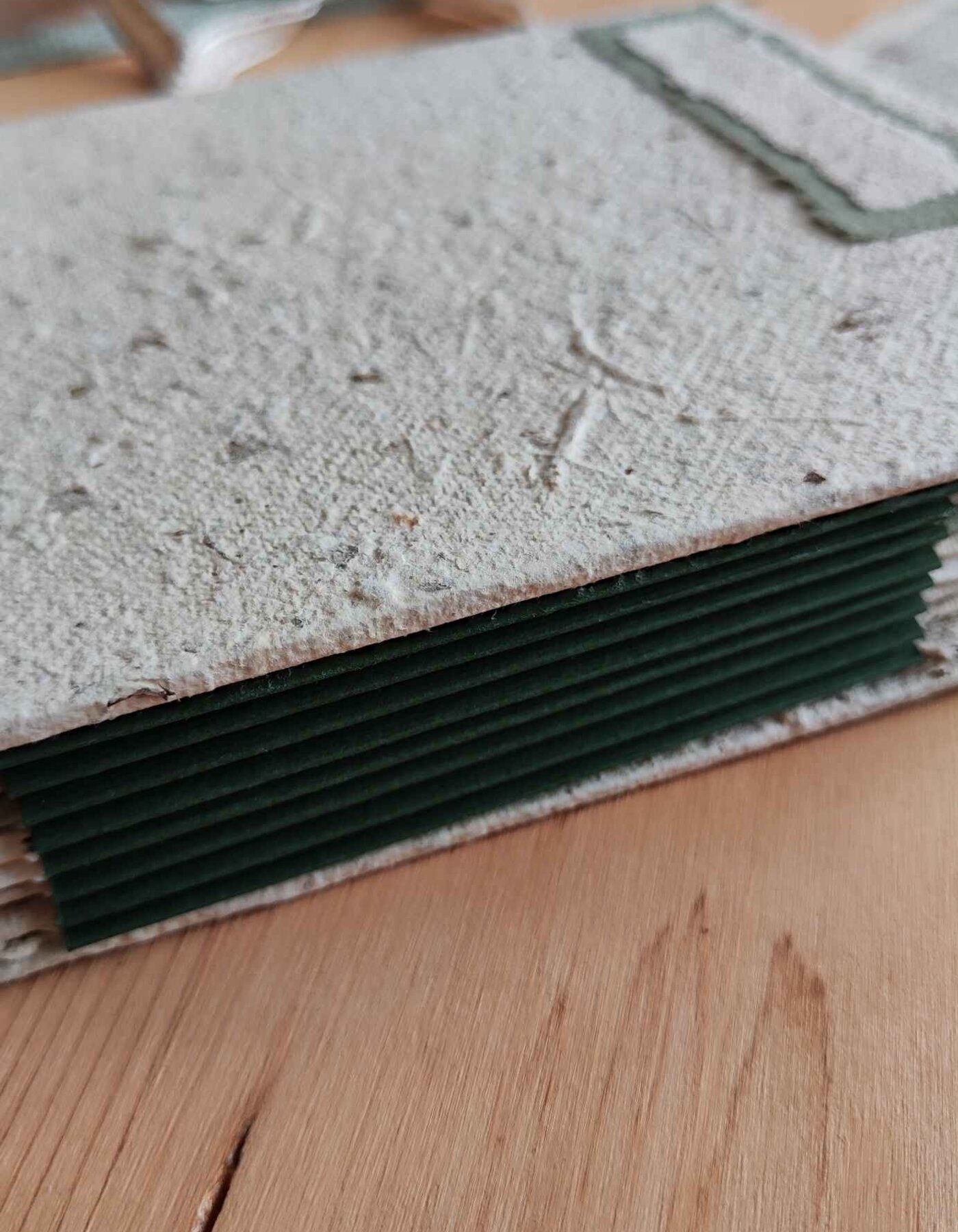 INCASTRI: laboratorio legatoria australiana