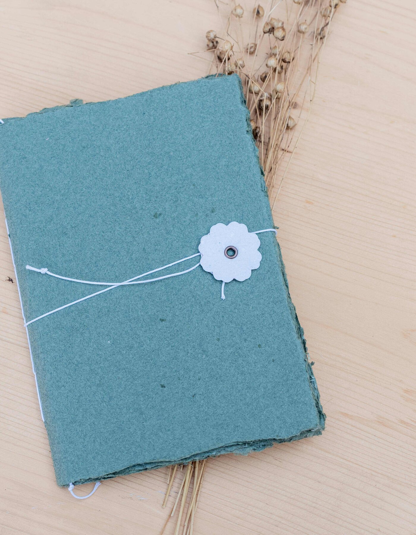 journal in carta riciclata