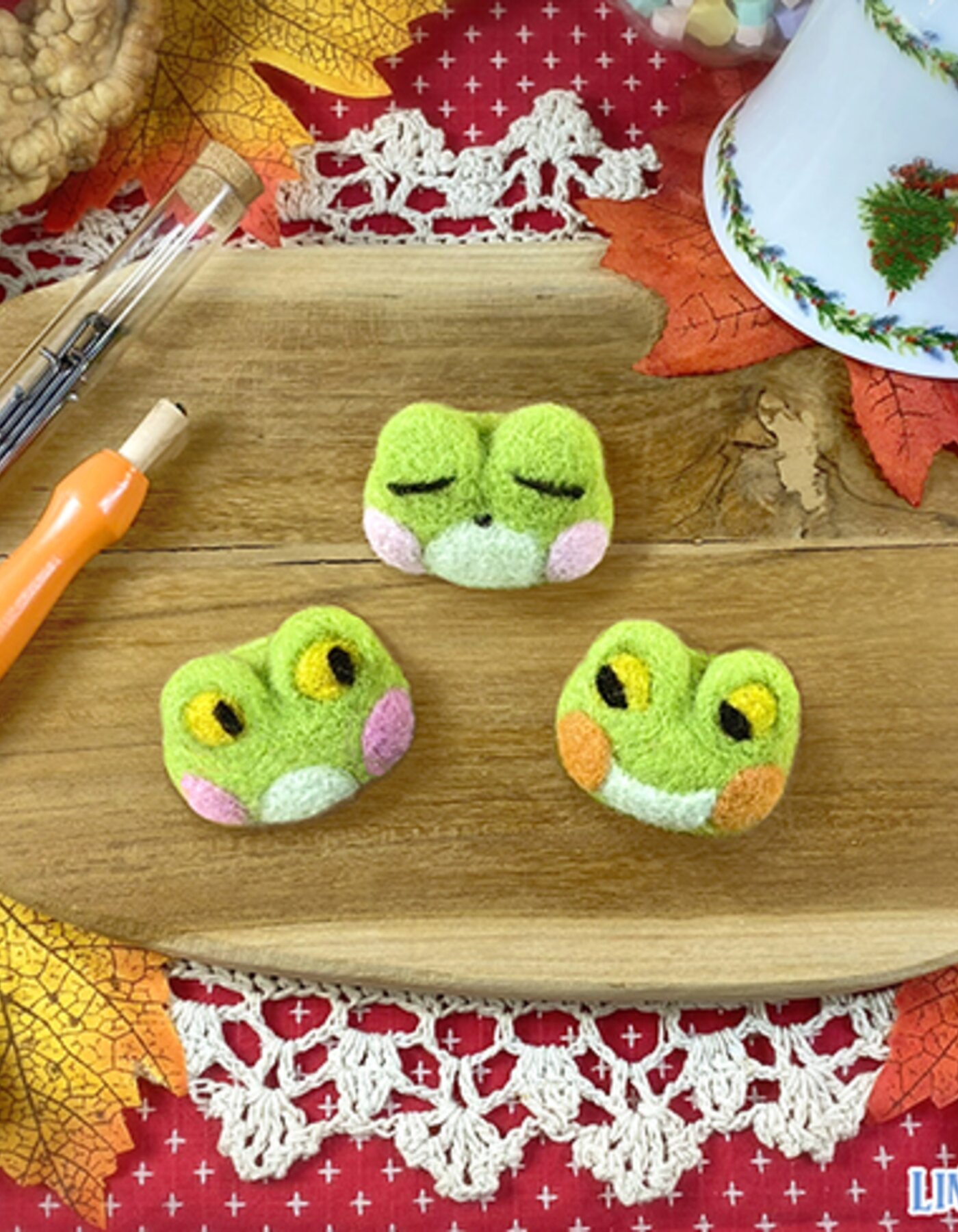 NEEDLEFELT - Crea la tua spilla rana!