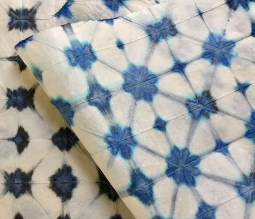 SHIBORI 絞りCOLORAZIONE MANUALE DELLA CARTA