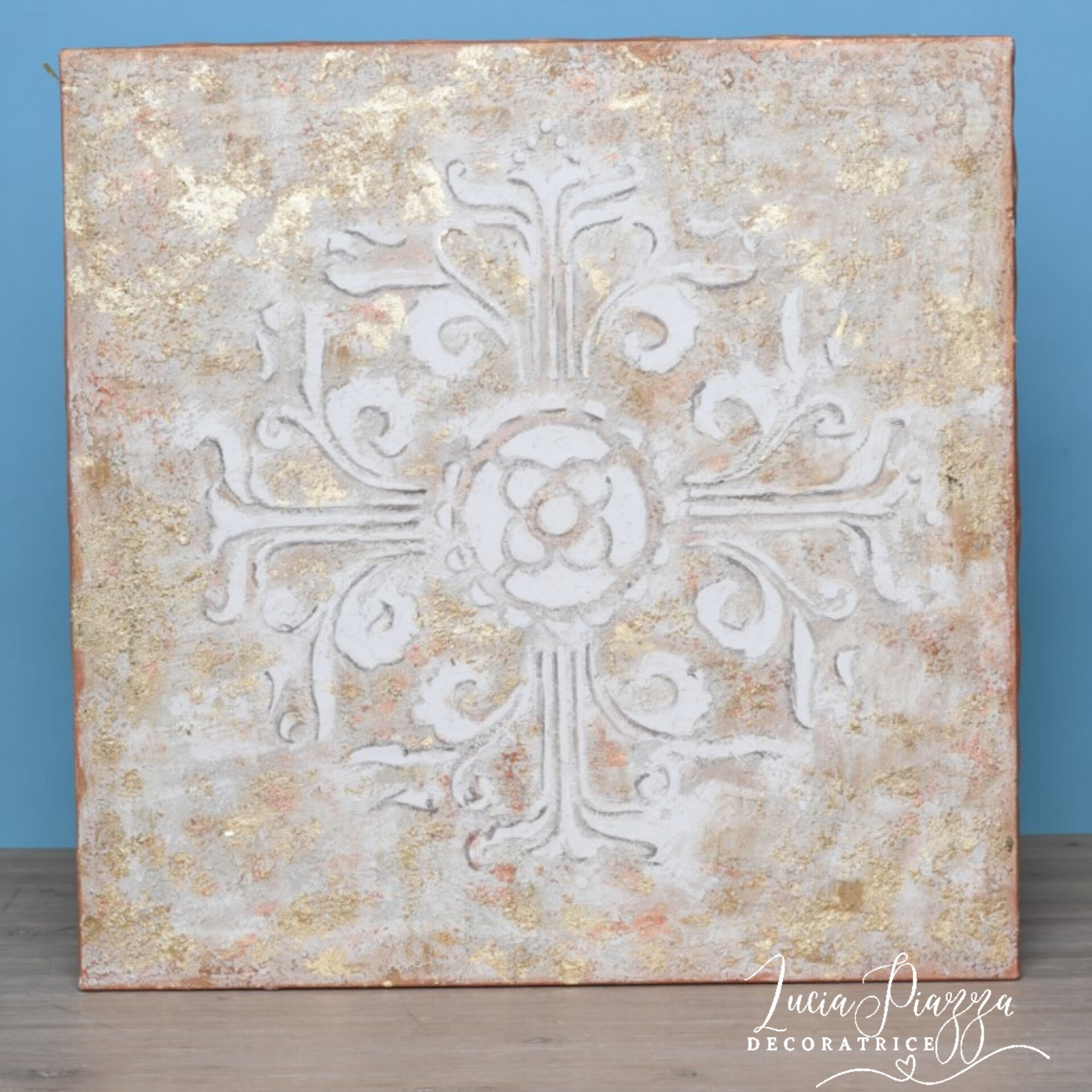 Tela Materica con inserti in foglia oro