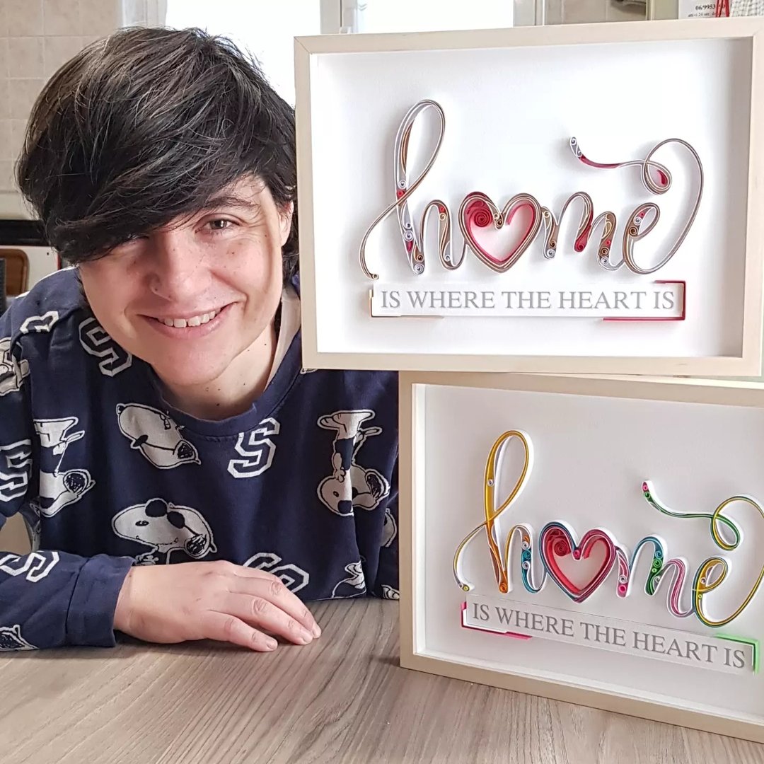 Quilling: scritta Home in corsivo